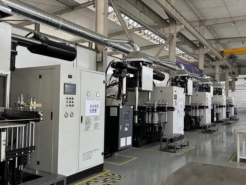 模溫機(jī)導(dǎo)熱油泄漏什么原因? 模溫機(jī)導(dǎo)熱油泄漏什么原因?